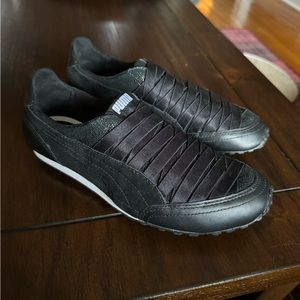 Puma Women’s Sneakers 6.5 Black